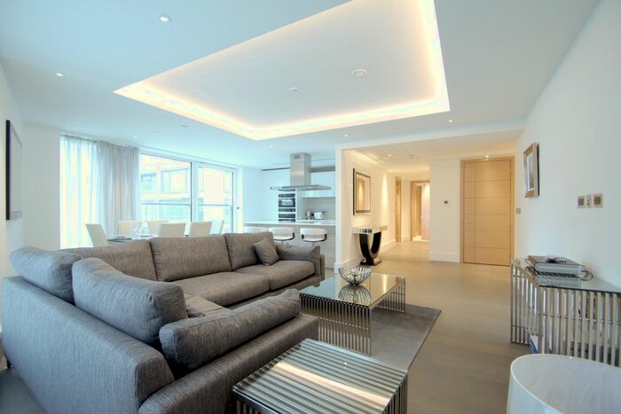 2 Bedroom Flat To Rent In Radnor Terrace, Benson House, Kensington, London, W14