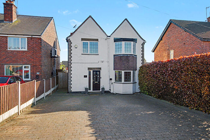 4 Bedroom Detached House For Sale In Storforth Lane, Hasland, Chesterfield, S41