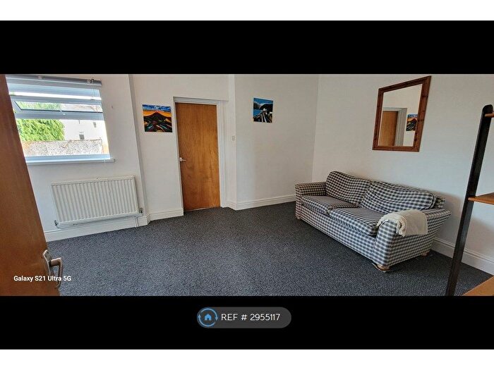 1 Bedroom Flat To Rent In Clyffard Crescent, Newport, NP20
