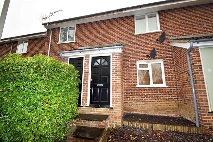 1 Bedroom Maisonette To Rent In Millstream Close, Hertford, Hertfordshire, SG14