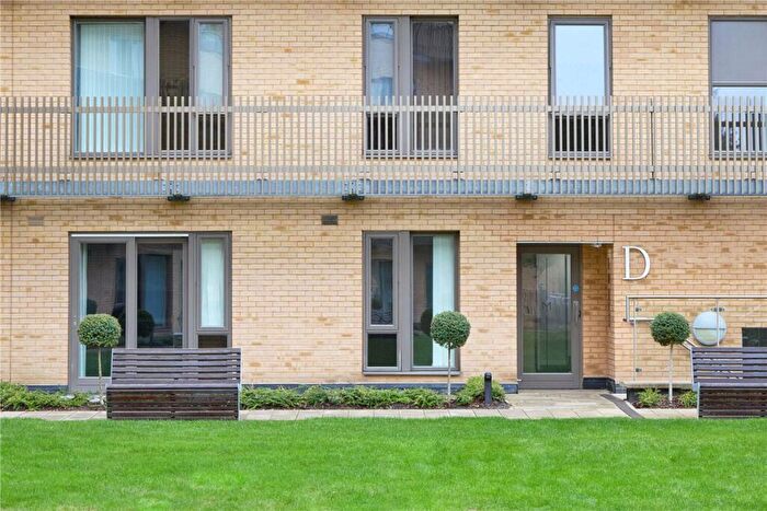 1 Bedroom Apartment For Sale In Hills Road, Cambridge, CB2