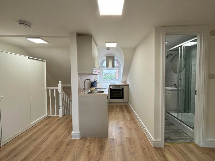 Studio To Rent In Iverson Road, London, NW6