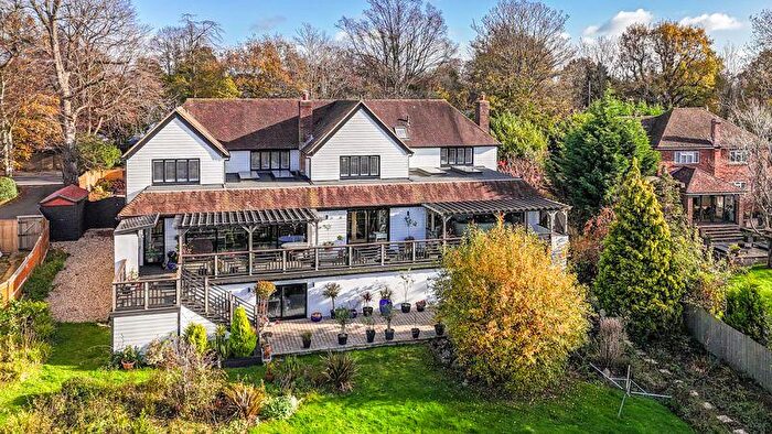 6 Bedroom Detached House For Sale In Keymer Road, Burgess Hill, RH15