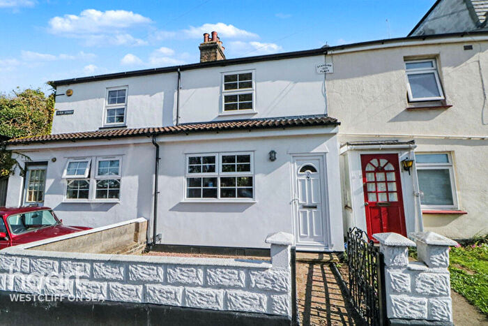3 Bedroom Terraced House For Sale In High Street, Southend-On-Sea, SS3