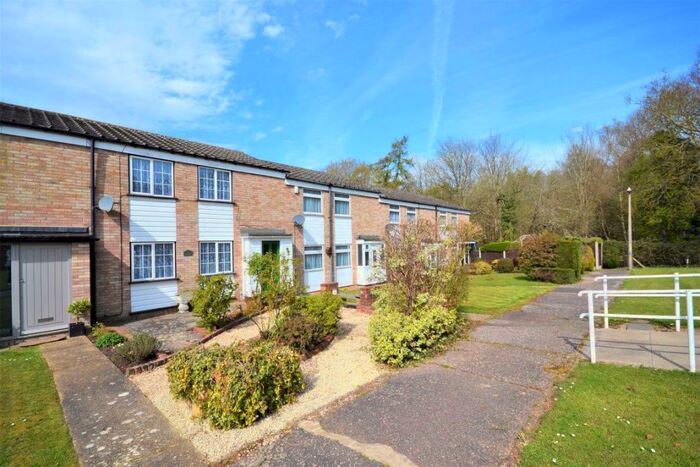 3 Bedroom House To Rent In Dakyn Drive, Stock, Ingatestone, CM4