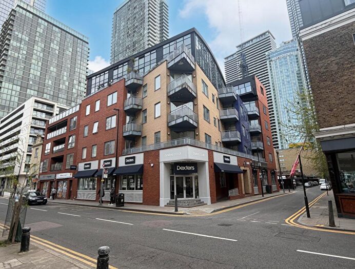 2 Bedroom Flat For Sale In Flat, Regatta Point, Manilla Street, Canary Wharf, London, E14