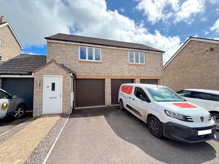2 Bedroom Coach House For Sale In Shoe Lane, Paulton, Bristol, BS39