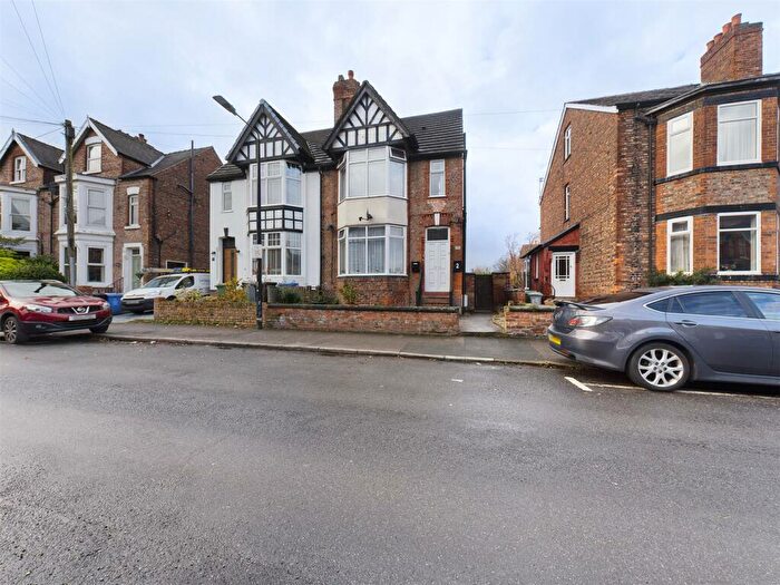 2 Bedroom Flat To Rent In Roseneath Road, Urmston, Trafford, M41