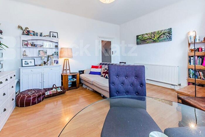 1 Bedroom Flat To Rent In Birkbeck Road, Crouch End, N8