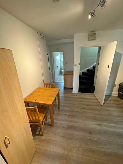 1 Bedroom Flat To Rent In Evering Road, London, E5