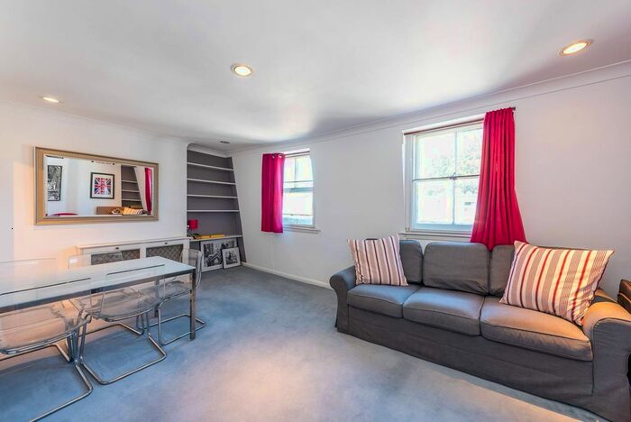 2 Bedroom Flat To Rent In Longridge Road, Earls Court, London, SW5