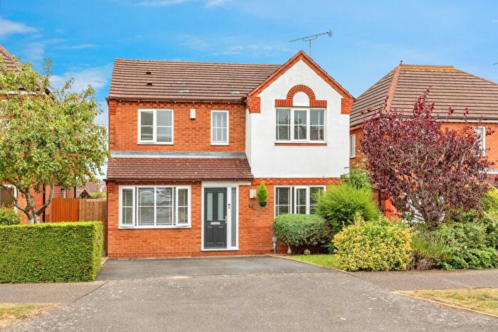 4 Bedroom Detached House For Sale In Middle Greeve, Wootton, Northampton, NN4