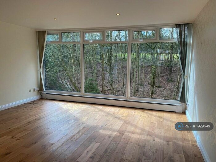 3 Bedroom Terraced House To Rent In Bollin Mews, Prestbury, Macclesfield, SK10