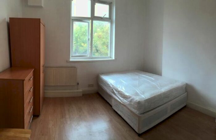 1 Bedroom Property To Rent In Homerton High Street, London, E9