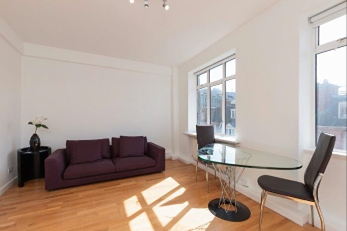2 Bedroom Flat To Rent In Warren Court, Euston Road, Fitzrovia, NW1