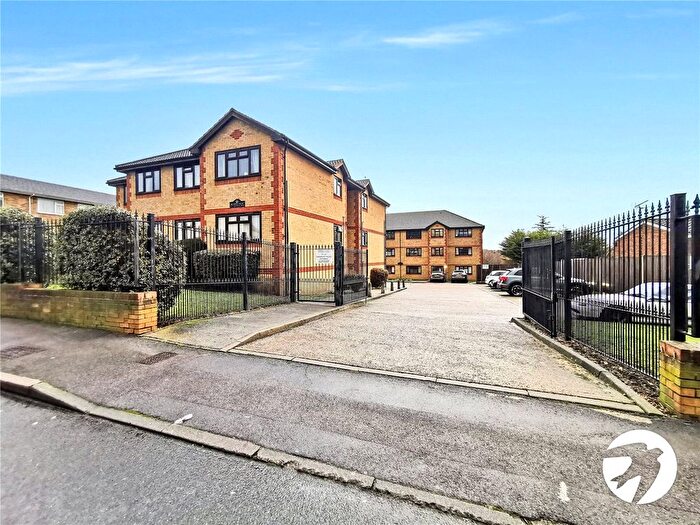 2 Bedroom Flat To Rent In Cheshunt Road, Belvedere, DA17