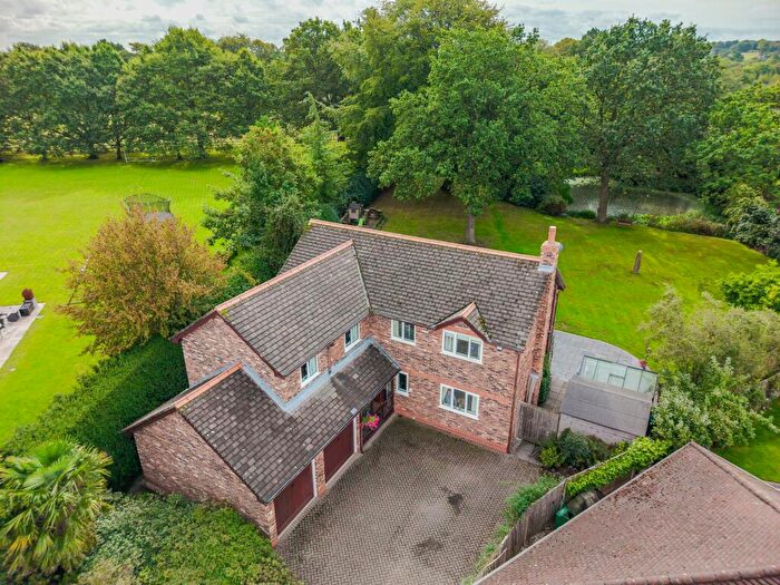 5 Bedroom Detached House For Sale In Hefferston Rise, Gorstage, CW8