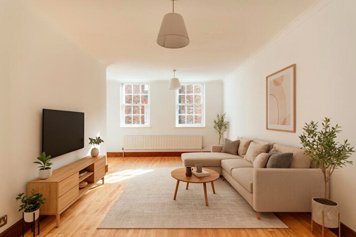 3 Bedroom Terraced House For Sale In Windsor Street, Brighton, BN1