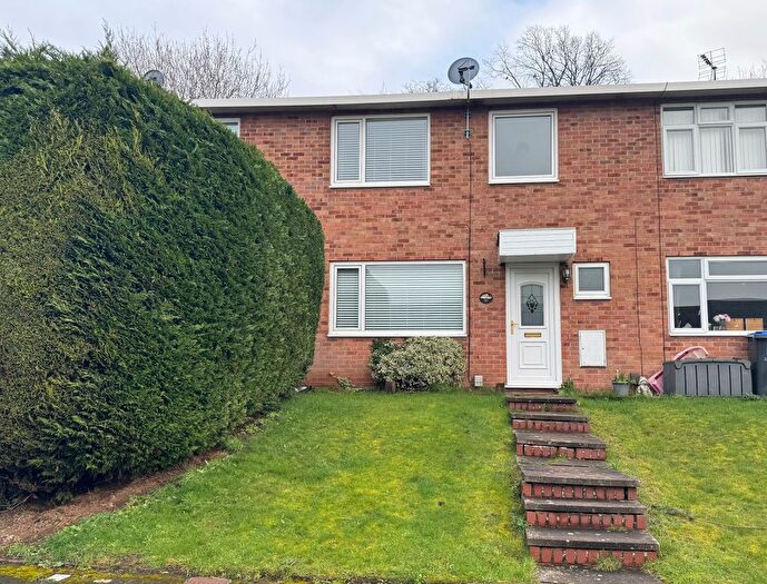3 Bedroom Terraced House For Sale In Redfern Avenue, Kenilworth, CV8