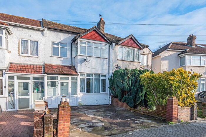 4 Bedroom Terraced House To Rent In Sherwood Avenue, Streatham Vale, London, SW16