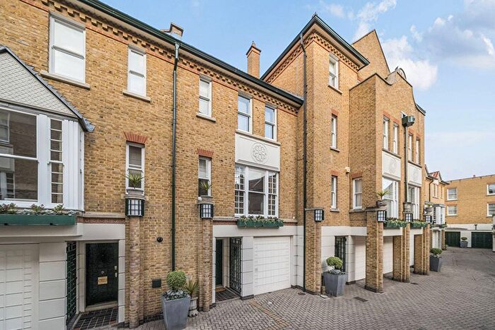 3 Bedroom Terraced House For Sale In Charles Ii Place, Chelsea, London, SW3