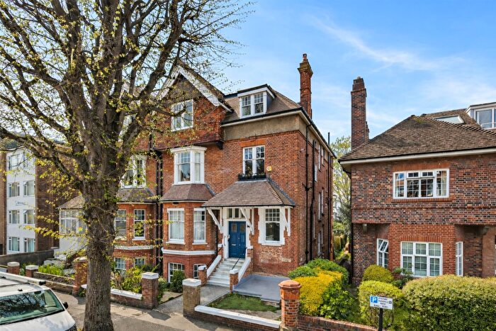 2 Bedroom Apartment For Sale In Fourth Avenue, Hove, BN3