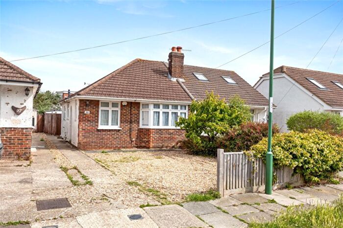 2 Bedroom Bungalow For Sale In North Farm Road, Lancing, West Sussex, BN15
