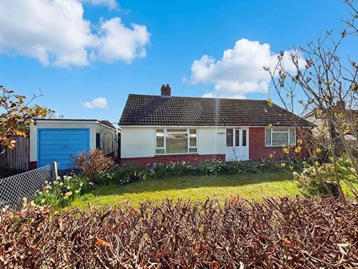 3 Bedroom Detached House For Sale In Pennys Lane, Fordingbridge, SP6