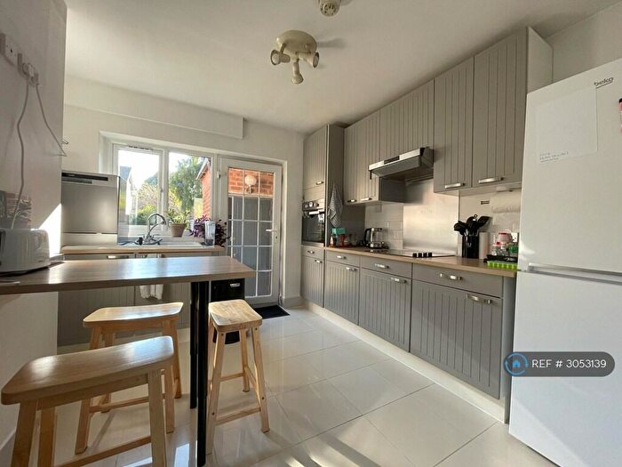 3 Bedroom Terraced House To Rent In North Drive, Birmingham, B5