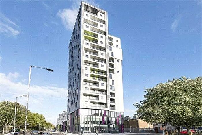 2 Bedroom Flat To Rent In Chancellor House, Bermondsey Works, Bermondsey, SE16