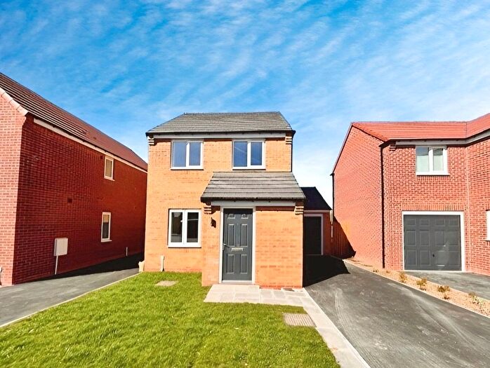 3 Bedroom Semi-Detached House To Rent In Lantern Lane, New Ollerton, Newark, Nottinghamshire, NG22