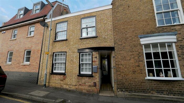 2 Bedroom Semi-Detached House To Rent In West Street, St Ives, PE27