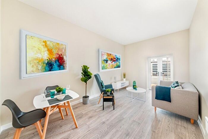 1 Bedroom Flat For Sale In Bradford, West Yorkshire, BD1