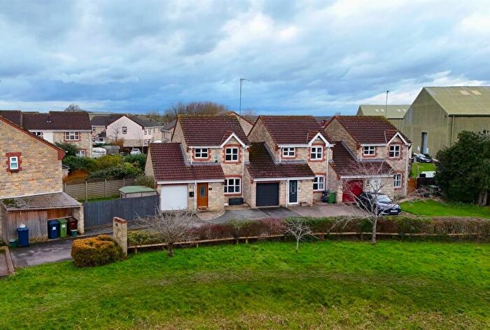 3 Bedroom Detached House For Sale In Grenville Close, Churchdown, Gloucester, GL3