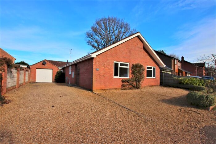 2 Bedroom Detached Bungalow To Rent In Barsham Drive, South Wootton, PE30