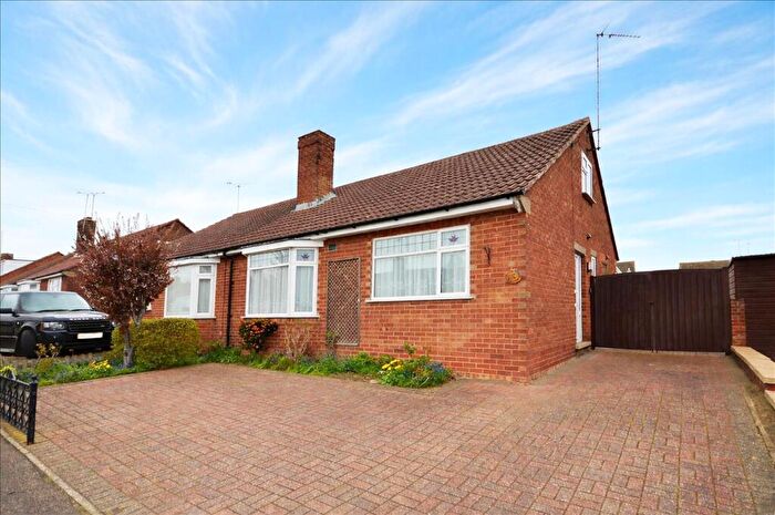 2 Bedroom Semi-Detached Bungalow For Sale In Alfred Street, Stanwick, Northamptonshire, NN9