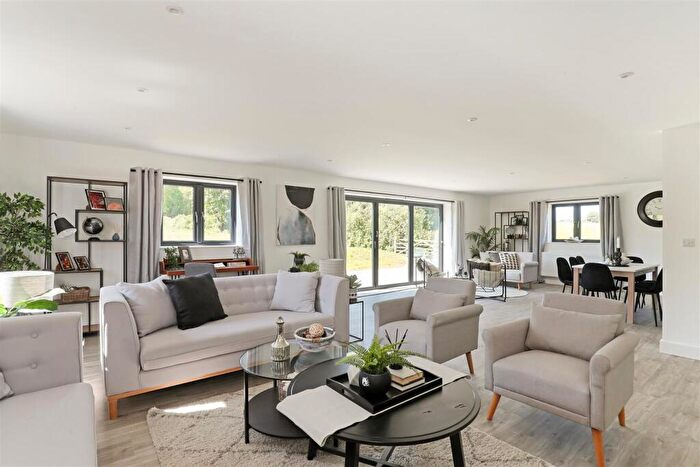 4 Bedroom Detached Bungalow For Sale In Pill Road, Abbots Leigh, BS8
