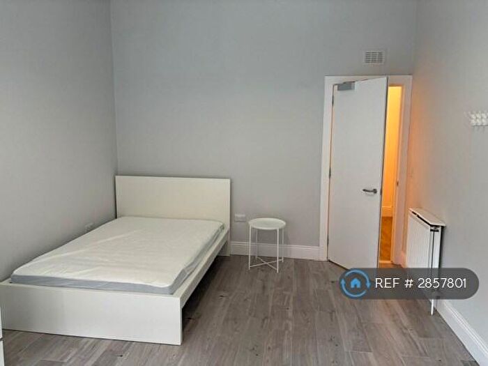 4 Bedroom Flat To Rent In Dumbarton Road, Glasgow, G11