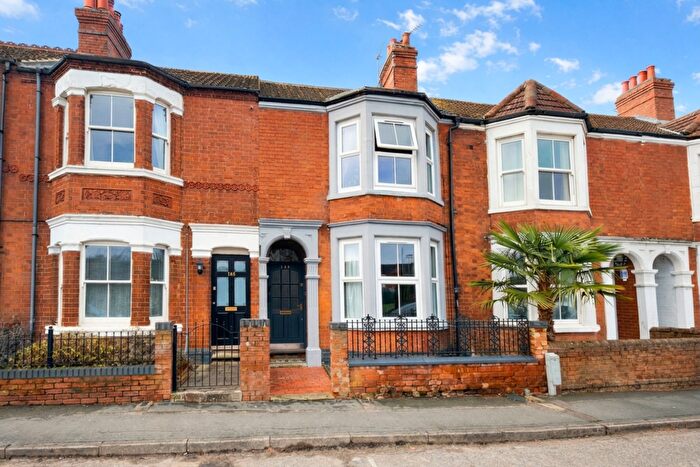 3 Bedroom Terraced House To Rent In Cambridge Street, Wolverton, MK12