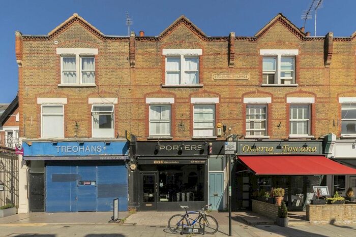 3 Bedroom Flat To Rent In Abbeville Road, London, SW4