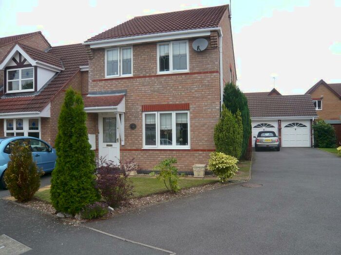 3 Bedroom End Of Terrace House To Rent In Greenfield Avenue, Balsall Common, Coventry, CV7