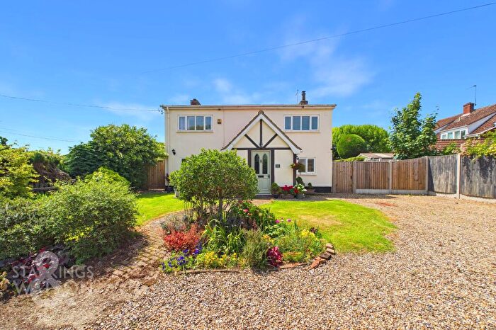 3 Bedroom Cottage For Sale In The Green, Upton, Norwich, NR13