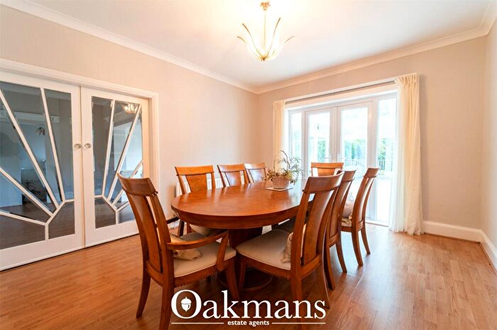 Detached House To Rent In Harborne Road, Birmingham, West Midlands, B15