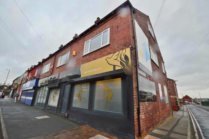 2 Bedroom Flat To Rent In Station Lane, Featherstone, Pontefract, WF7