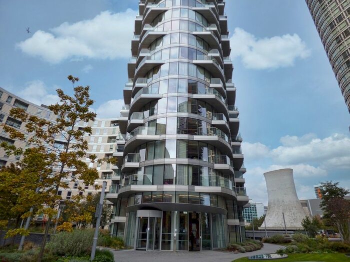 Studio To Rent In Charrington Tower, Biscayne Avenue, London, E14
