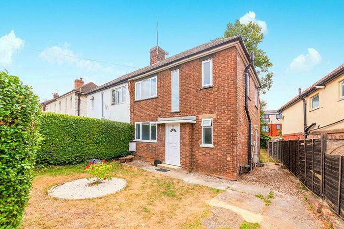 3 Bedroom Semi-Detached House To Rent In Common Rise, Hitchin, Hertfordshire, SG4