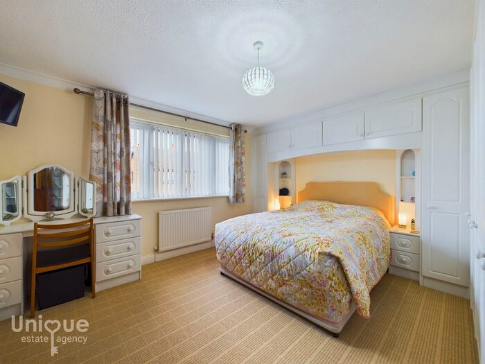 5 Bedroom Detached House For Sale In Trinity Gardens, Thornton-Cleveleys, FY5