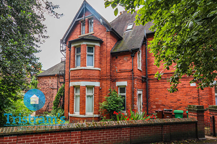 1 Bedroom Apartment To Rent In Peveril Drive, Nottingham, NG7