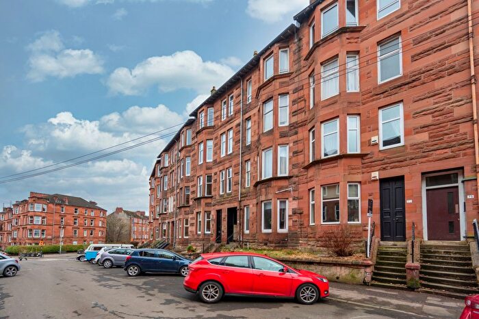 2 Bedroom Flat To Rent In Bolton Drive, Mount Florida, Glasgow, G42