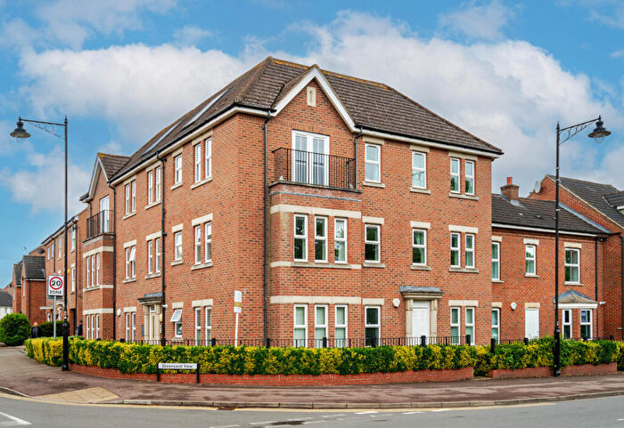 2 Bedroom Apartment To Rent In Greensand View, Woburn Sands, MK17